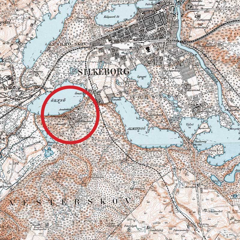 Midtjyske Tæpper – Anne Mette Larsen – Skovvilla – Silkeborg Bad Midtjyske Tæpper - Anne Mette Larsen - Skovvilla - Silkeborg Bad